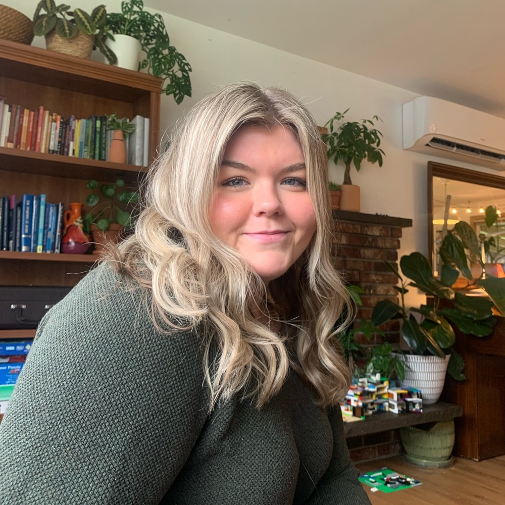Meet your Posher, Laurissa
